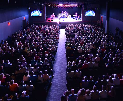 Hollywood Casino concerts and events .